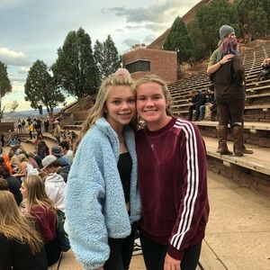 Meet your Posher, Zoe